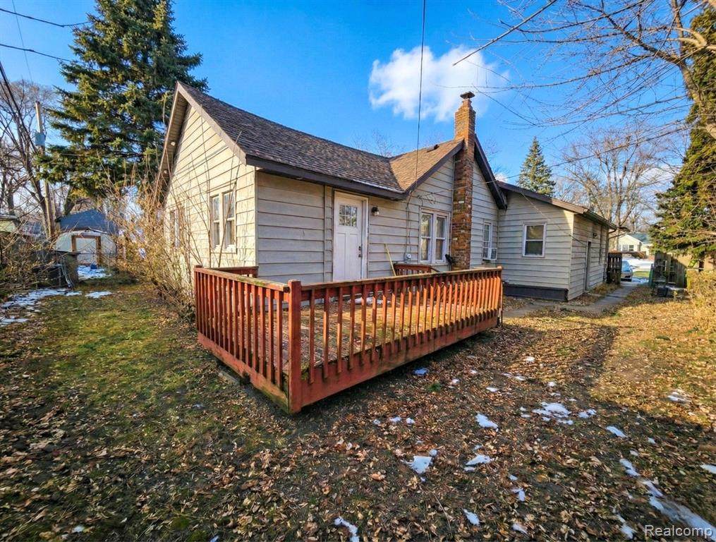 114 Waterly Avenue - Photo 1