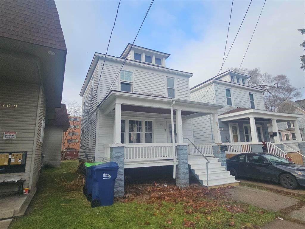 511 Grant Street - Photo 1