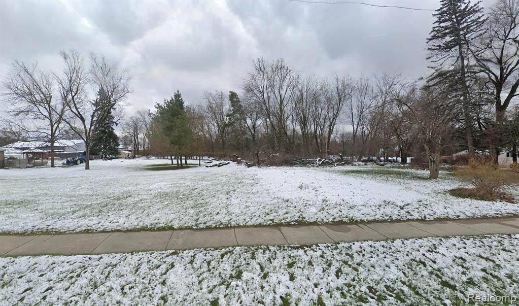 2041 Long Lake Road - Photo 1