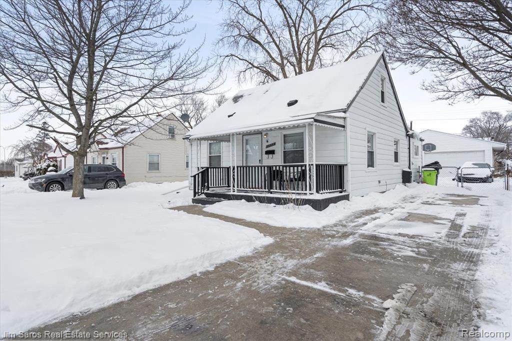 26692 Chippendale Street - Photo 1