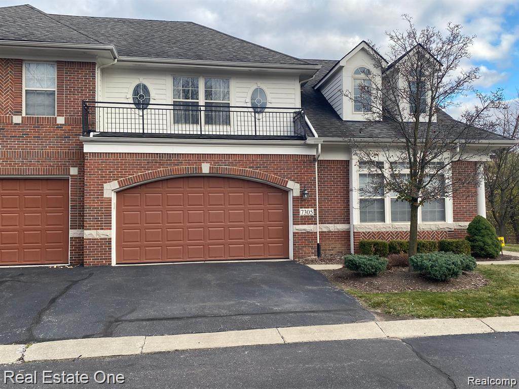 7305 Gateway Drive - Photo 1