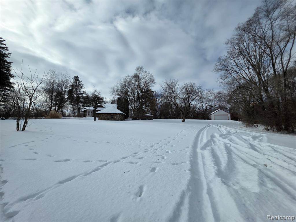 47420 Ann Arbor Trail - Photo 1