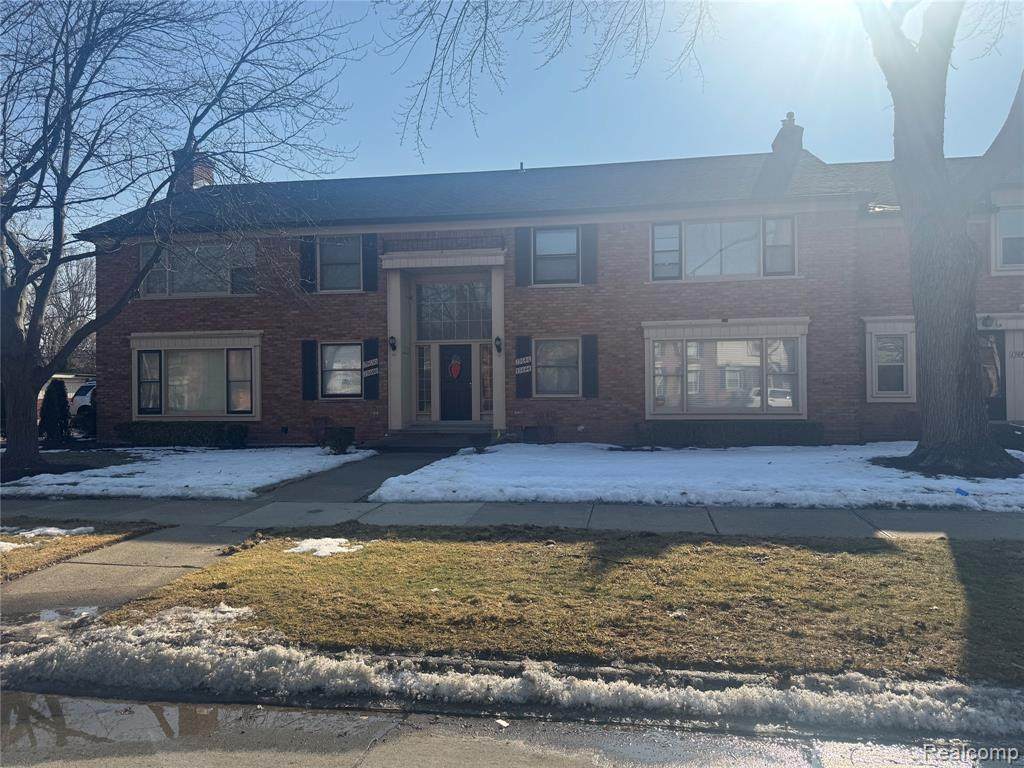 19648 Fleetwood Drive - Photo 1