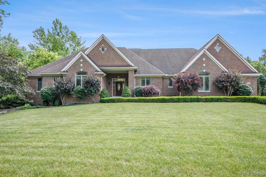 8670 Country Manor Drive - Photo 1