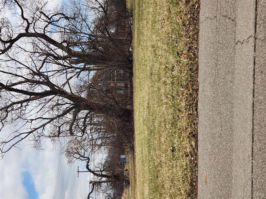 3978 16TH Street - Photo 1