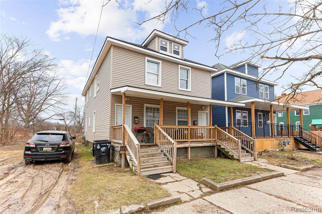5860 Hazlett Street - Photo 1