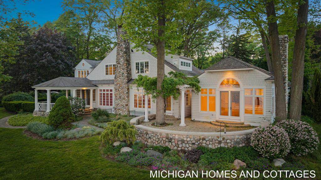 https://bt-photos.global.ssl.fastly.net/michigan/orig_boomver_2_652641427-2.jpg