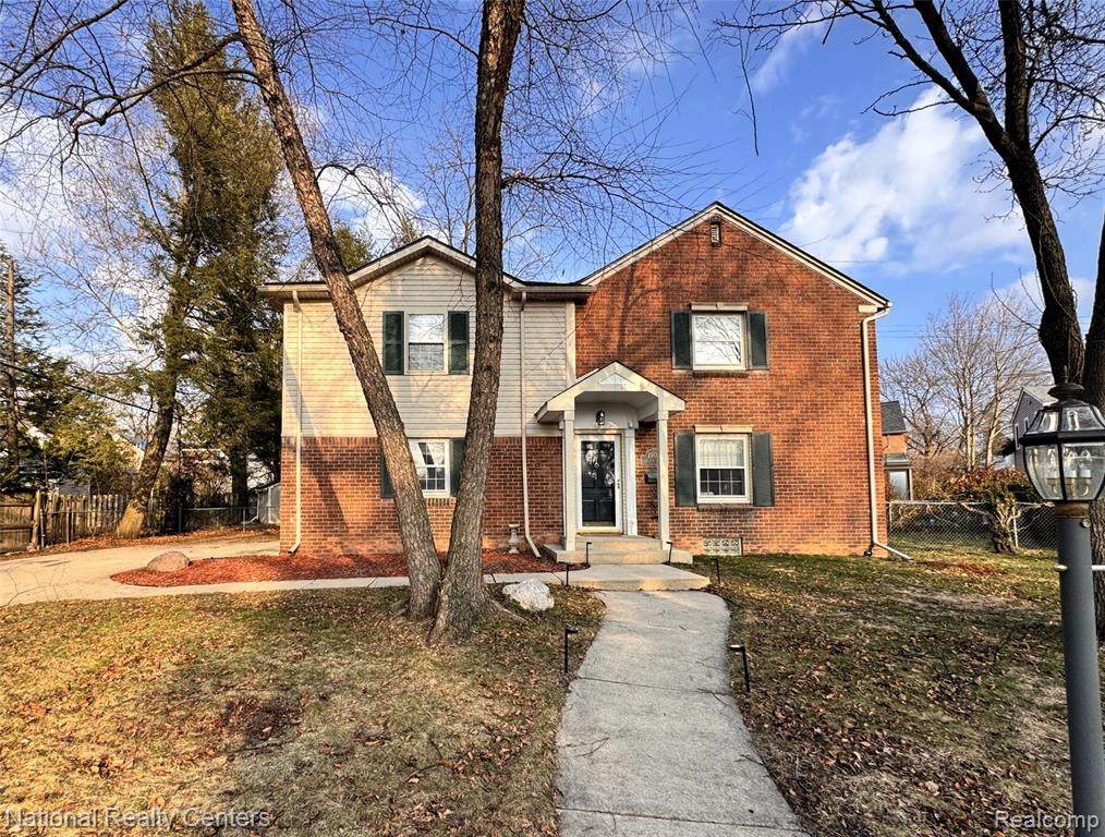 1905 Steere Place - Photo 1