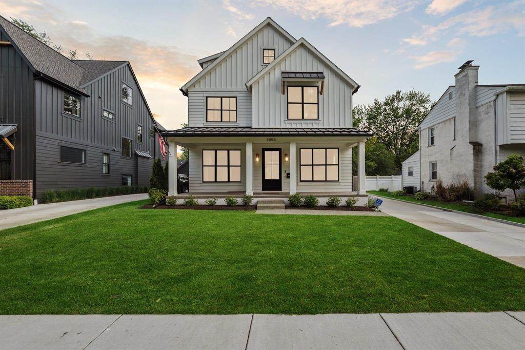 1053 Canterbury Street - Photo 1
