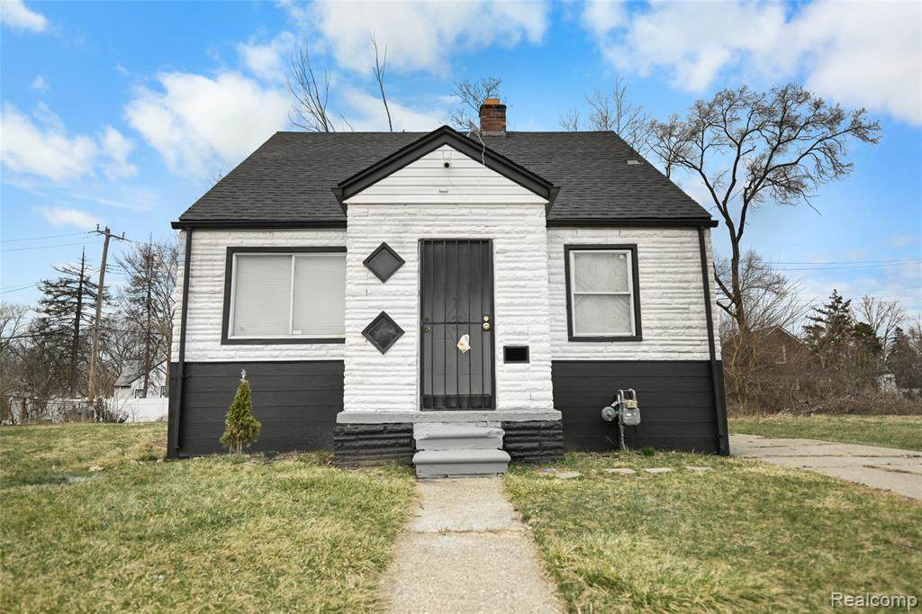 17028 Chicago Street - Photo 1