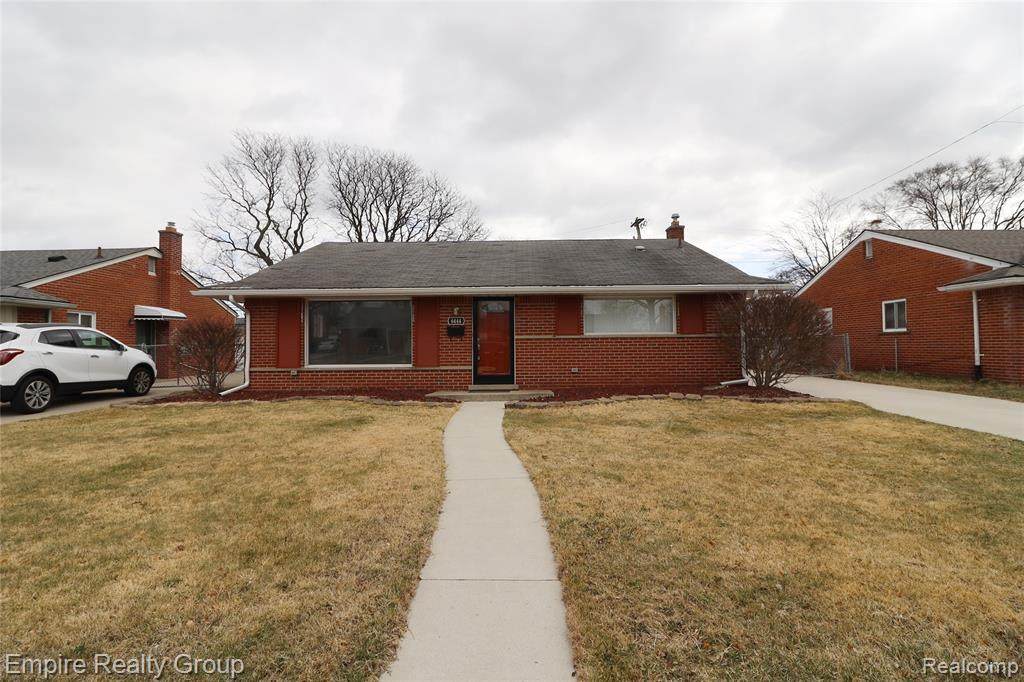 6444 Sunset Street - Photo 1