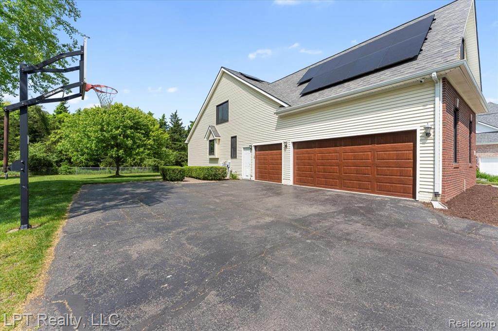 https://bt-photos.global.ssl.fastly.net/michigan/orig_boomver_2_652938420-2.jpg