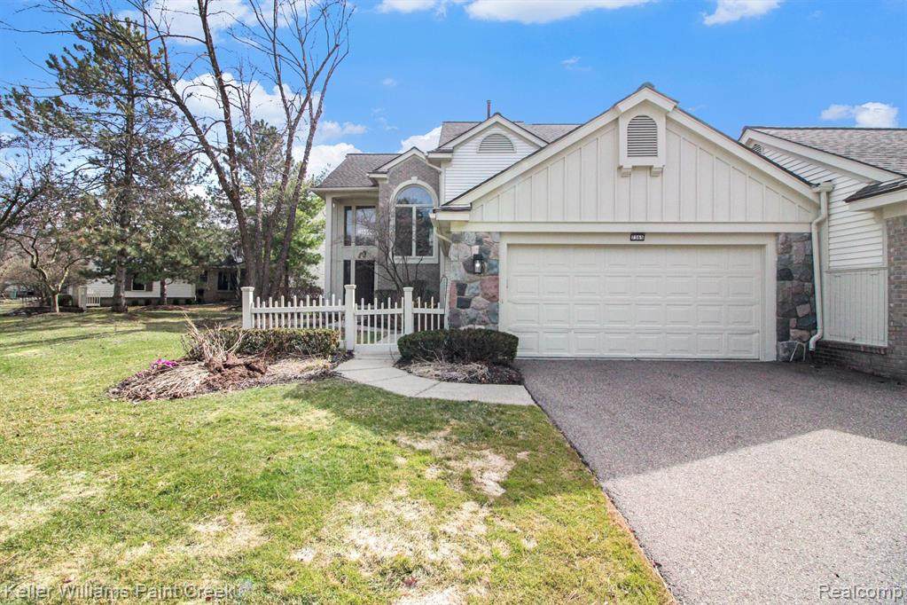 7365 Danbury Drive - Photo 1