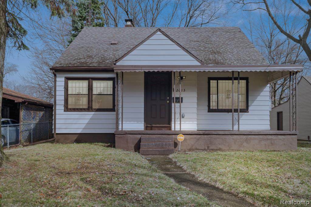 2613 Woodrow Avenue - Photo 1