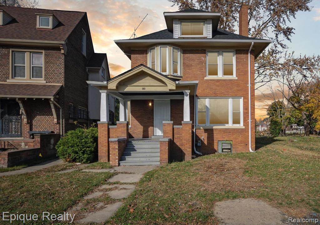 64 Glendale Street - Photo 1