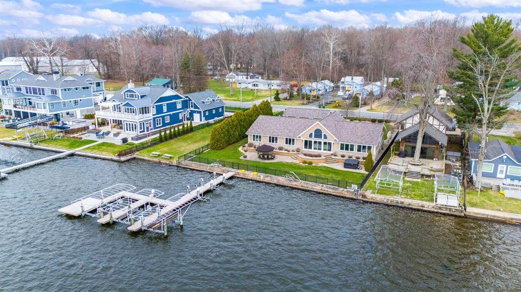 5363 Paw Paw Lake Road - Photo 1