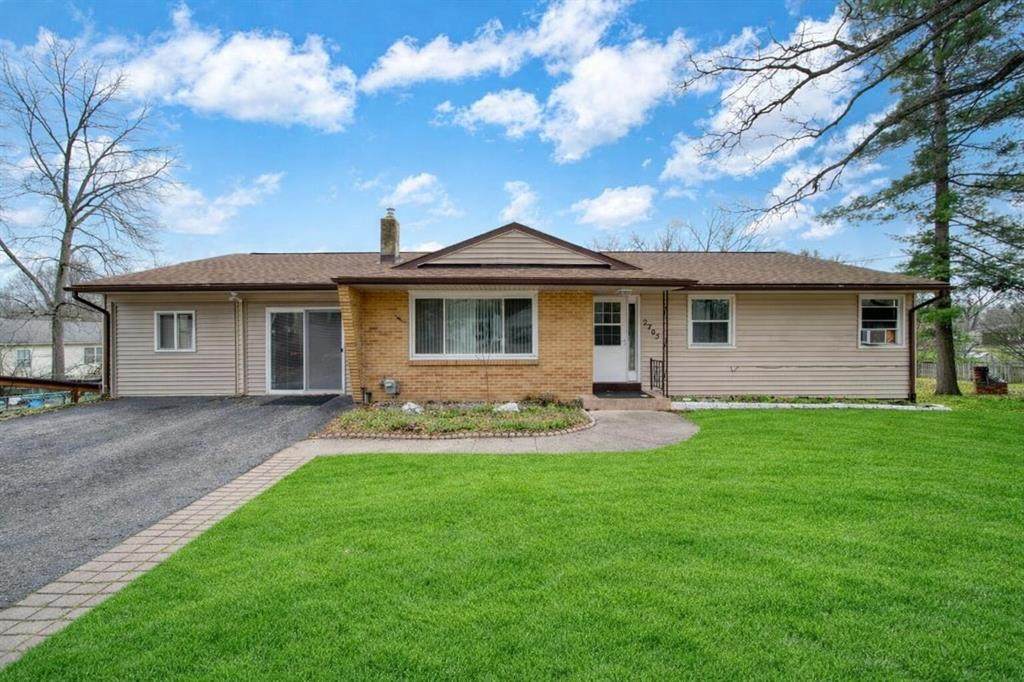 2705 Glendale Road - Photo 1