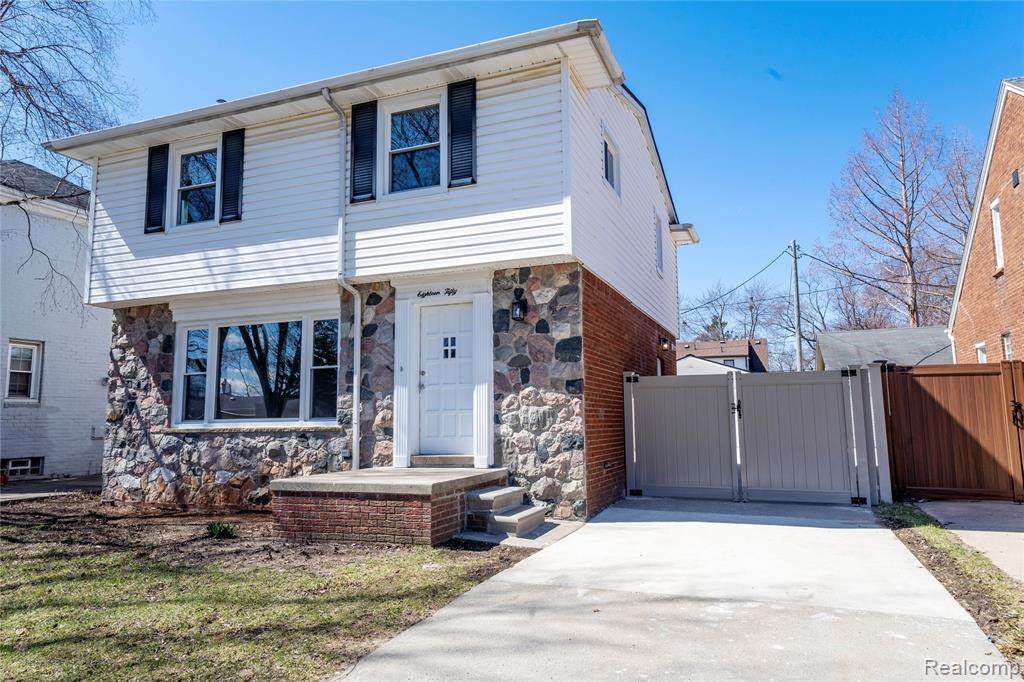 1850 21st Street - Photo 1