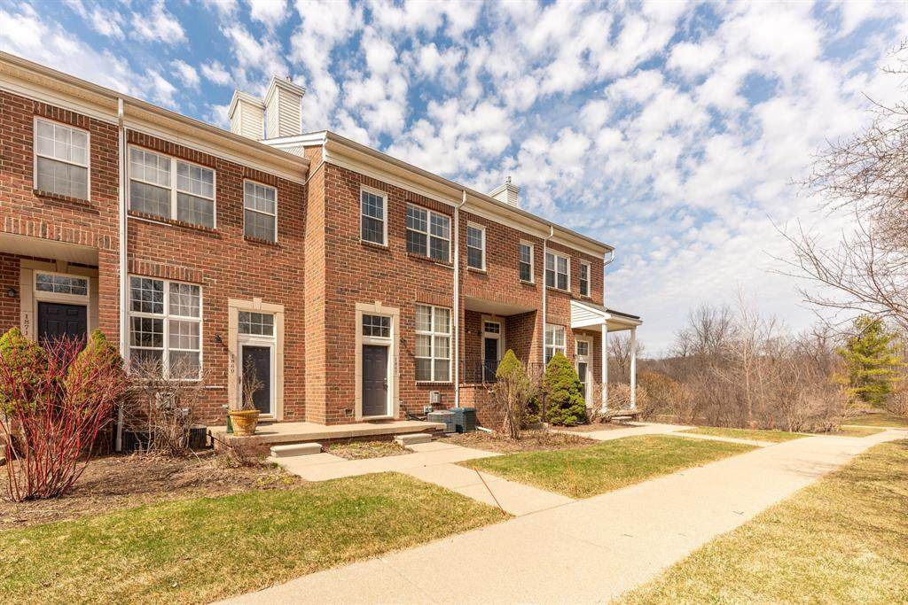 1867 Lindsay Lane - Photo 1