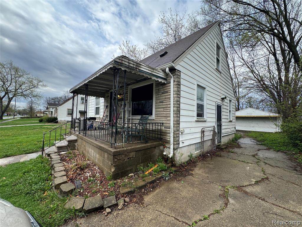 https://bt-photos.global.ssl.fastly.net/michigan/orig_boomver_2_653152597-2.jpg