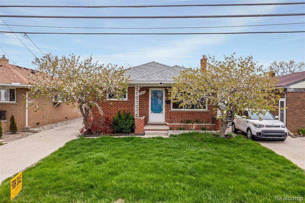 22435 Lange Street - Photo 1