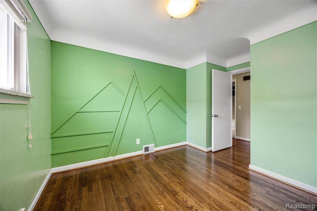 https://bt-photos.global.ssl.fastly.net/michigan/orig_boomver_2_653157784-2.jpg