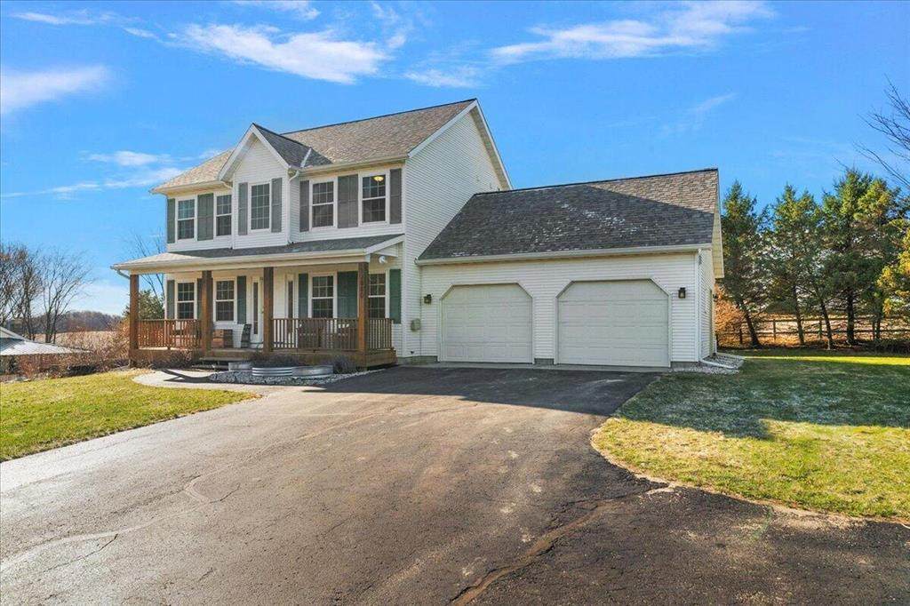12880 Jordan Meadows Court - Photo 1