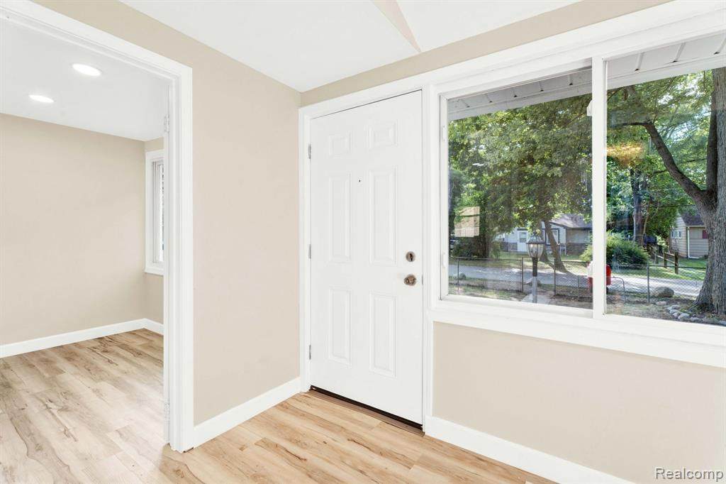 https://bt-photos.global.ssl.fastly.net/michigan/orig_boomver_2_653184745-2.jpg