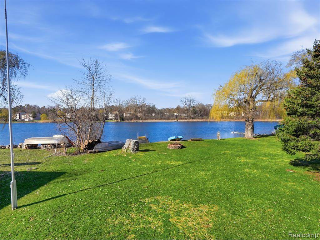 https://bt-photos.global.ssl.fastly.net/michigan/orig_boomver_3_653490433-2.jpg