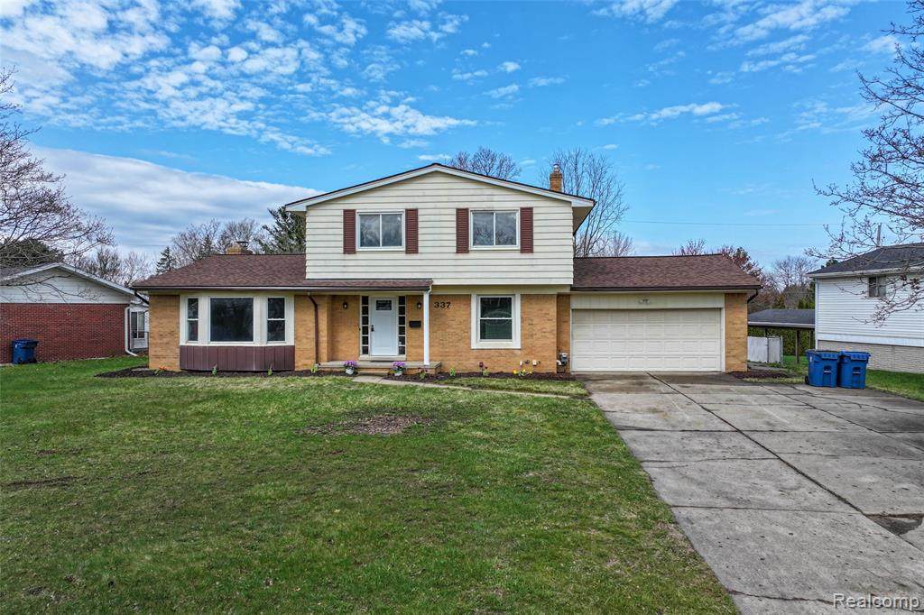337 Bella Vista Drive - Photo 1
