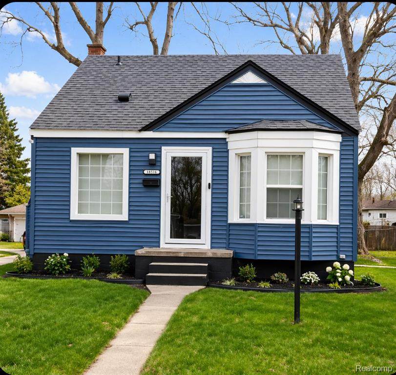 18562 Saint Aubin Street - Photo 1