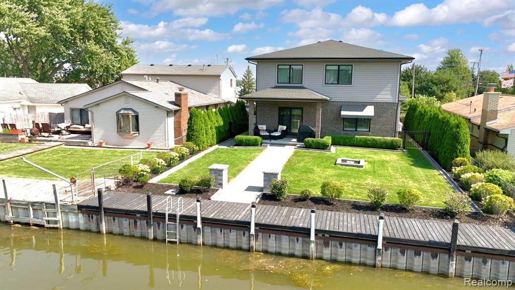 39611 Lakeshore Drive - Photo 1