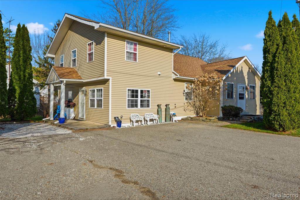226 Roselawn Street - Photo 1