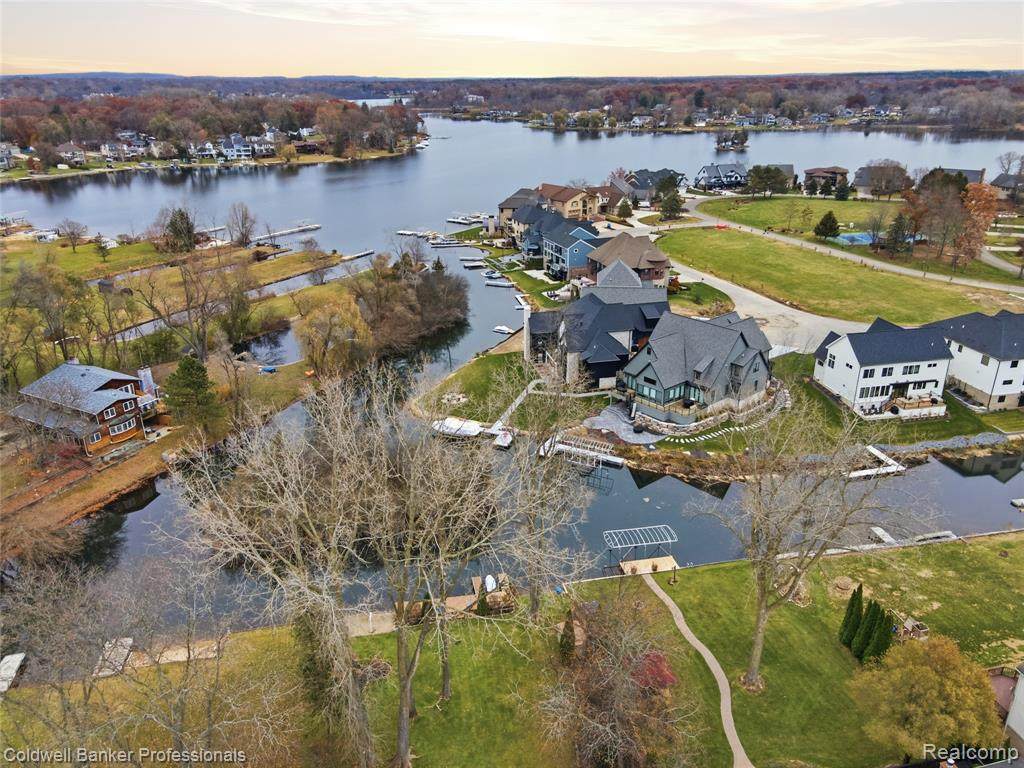 https://bt-photos.global.ssl.fastly.net/michigan/orig_boomver_2_653646286-2.jpg