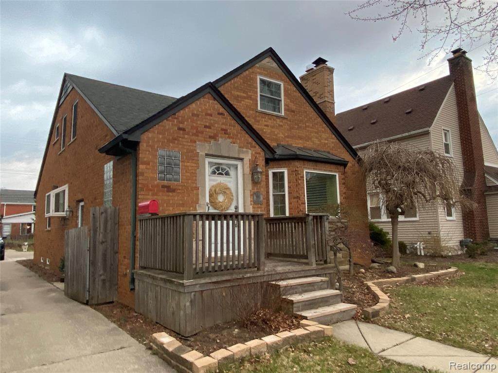 2016 12 Mile Road - Photo 1