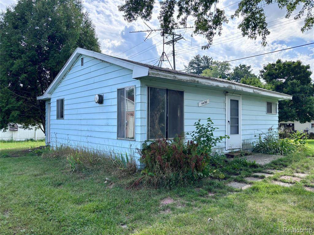4490 Peppermill Road - Photo 1