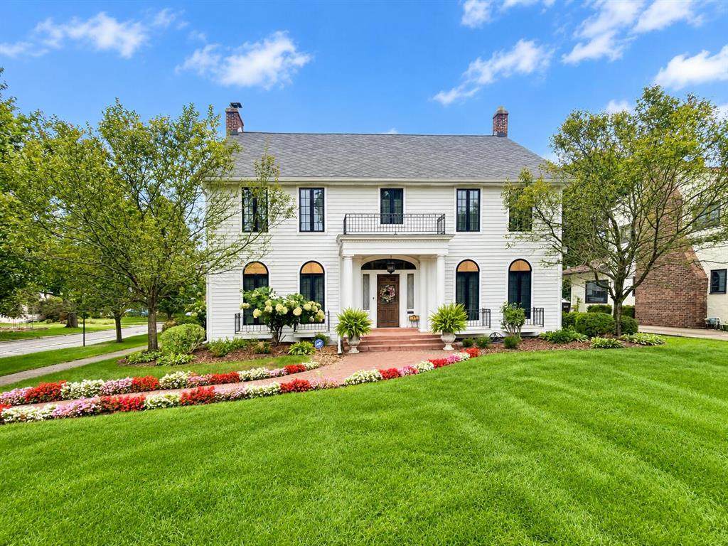1714 4th Street - Photo 1