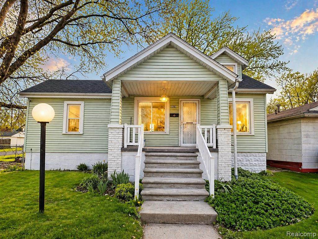 19307 Fleming Street - Photo 1