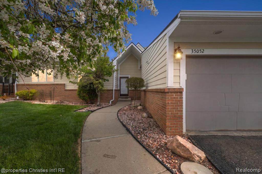 35052 Meadow Lane - Photo 1