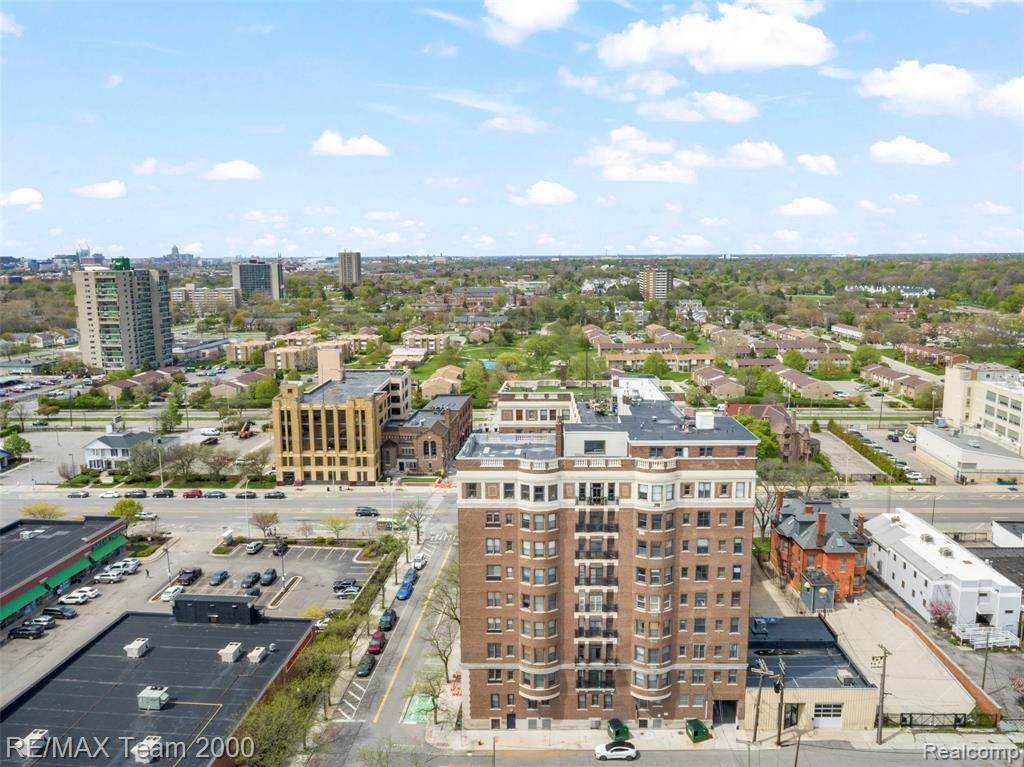 https://bt-photos.global.ssl.fastly.net/michigan/orig_boomver_2_654110700-2.jpg
