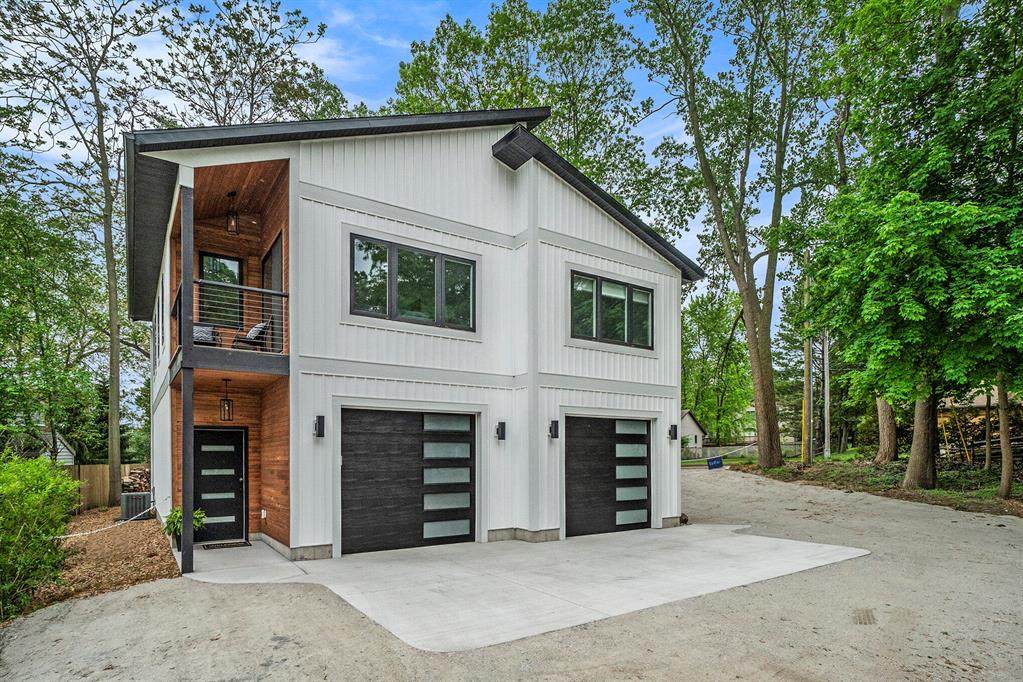 3220 Lakeshore Drive - Photo 1
