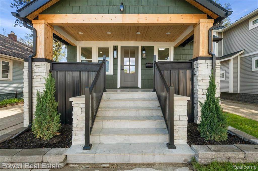 121 Edison Avenue - Photo 1