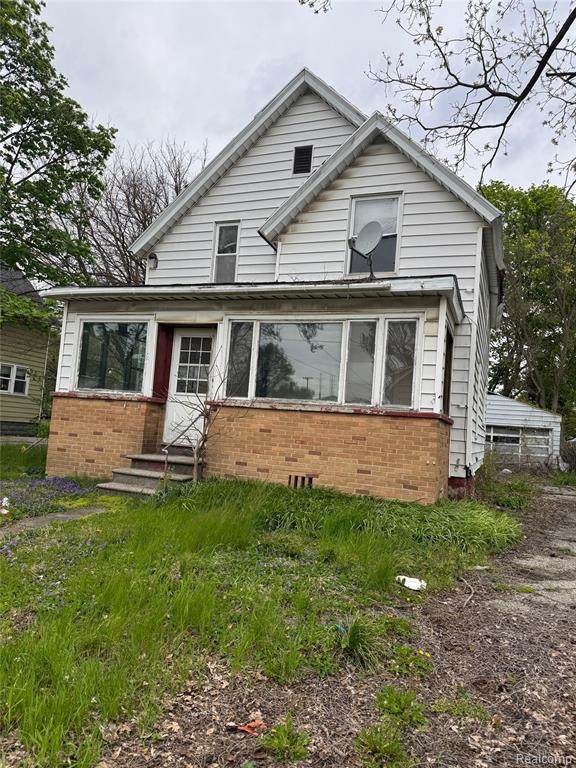 1359 Roosevelt Avenue - Photo 1