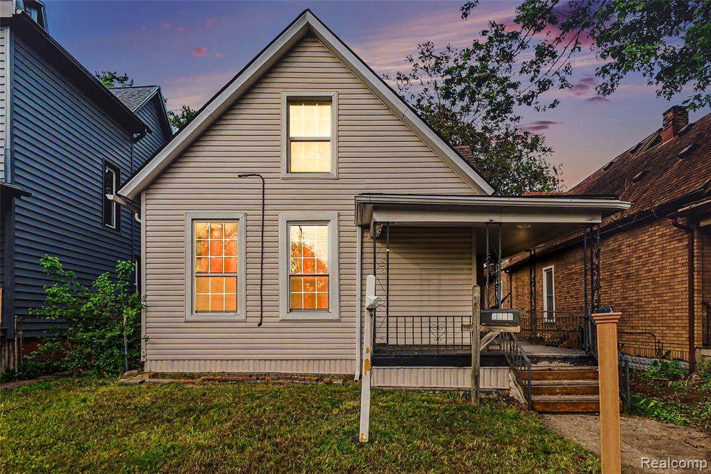 2128 Scotten Street - Photo 1