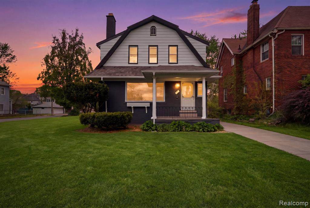 388 Lakewood Street - Photo 1