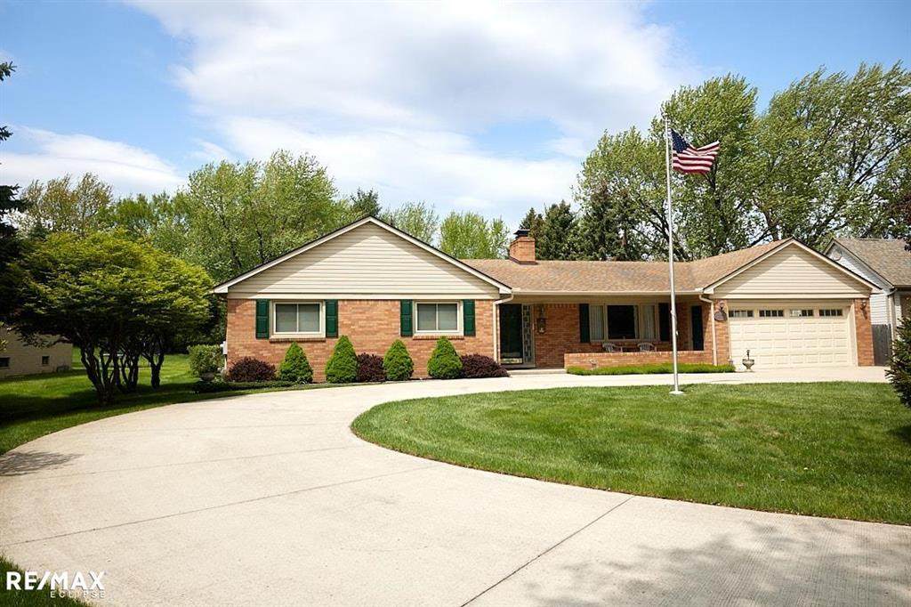 2557 Chicago Rd - Photo 1