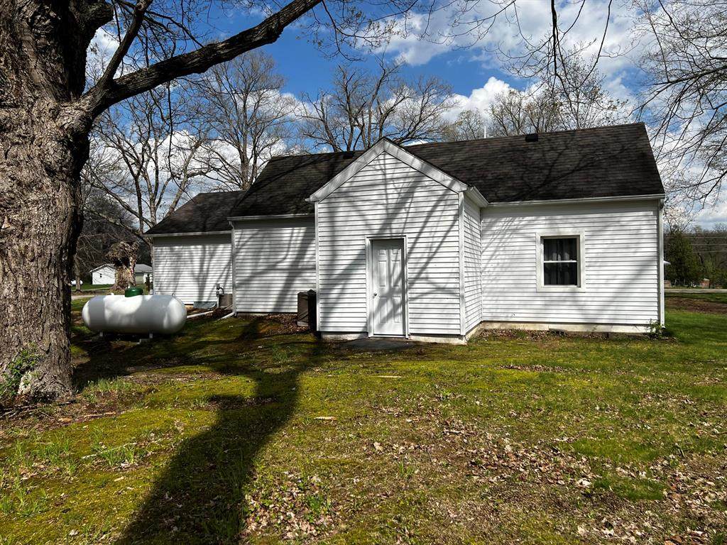 8768 Jerome Road - Photo 1