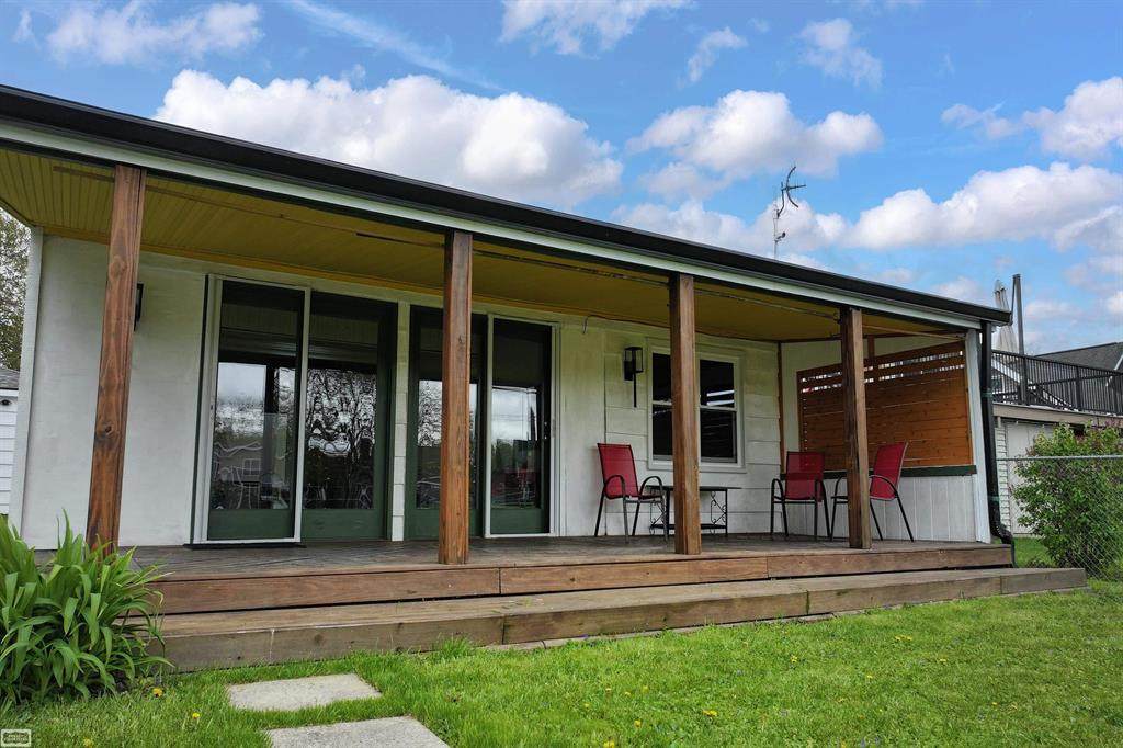 342 S Mary Street - Photo 1