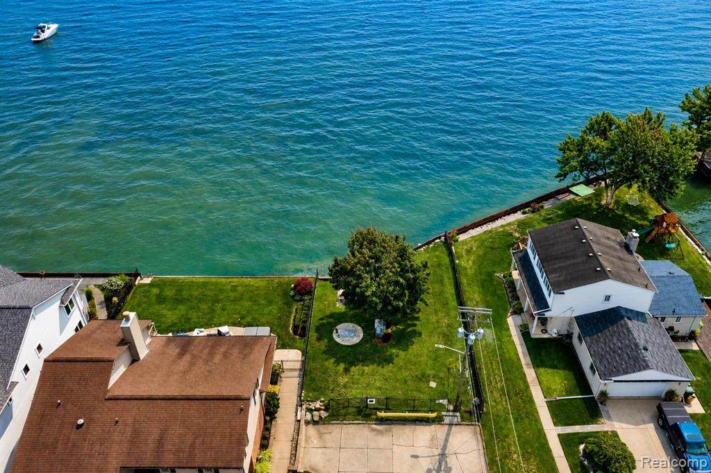 https://bt-photos.global.ssl.fastly.net/michigan/orig_boomver_2_654357645-2.jpg