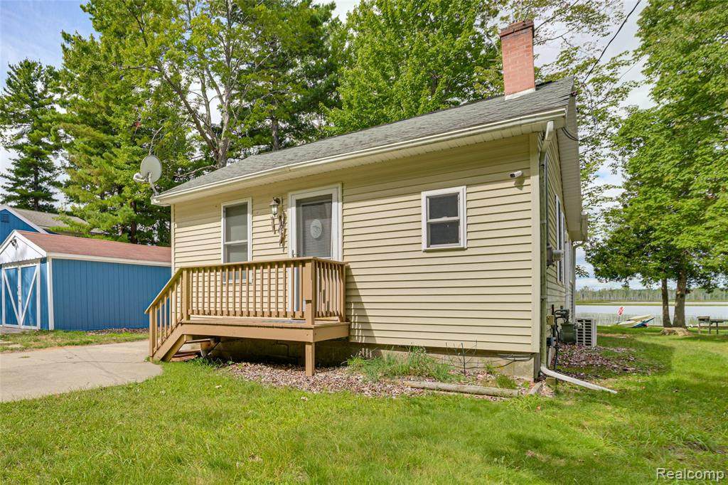 805 Rainbow Drive - Photo 1